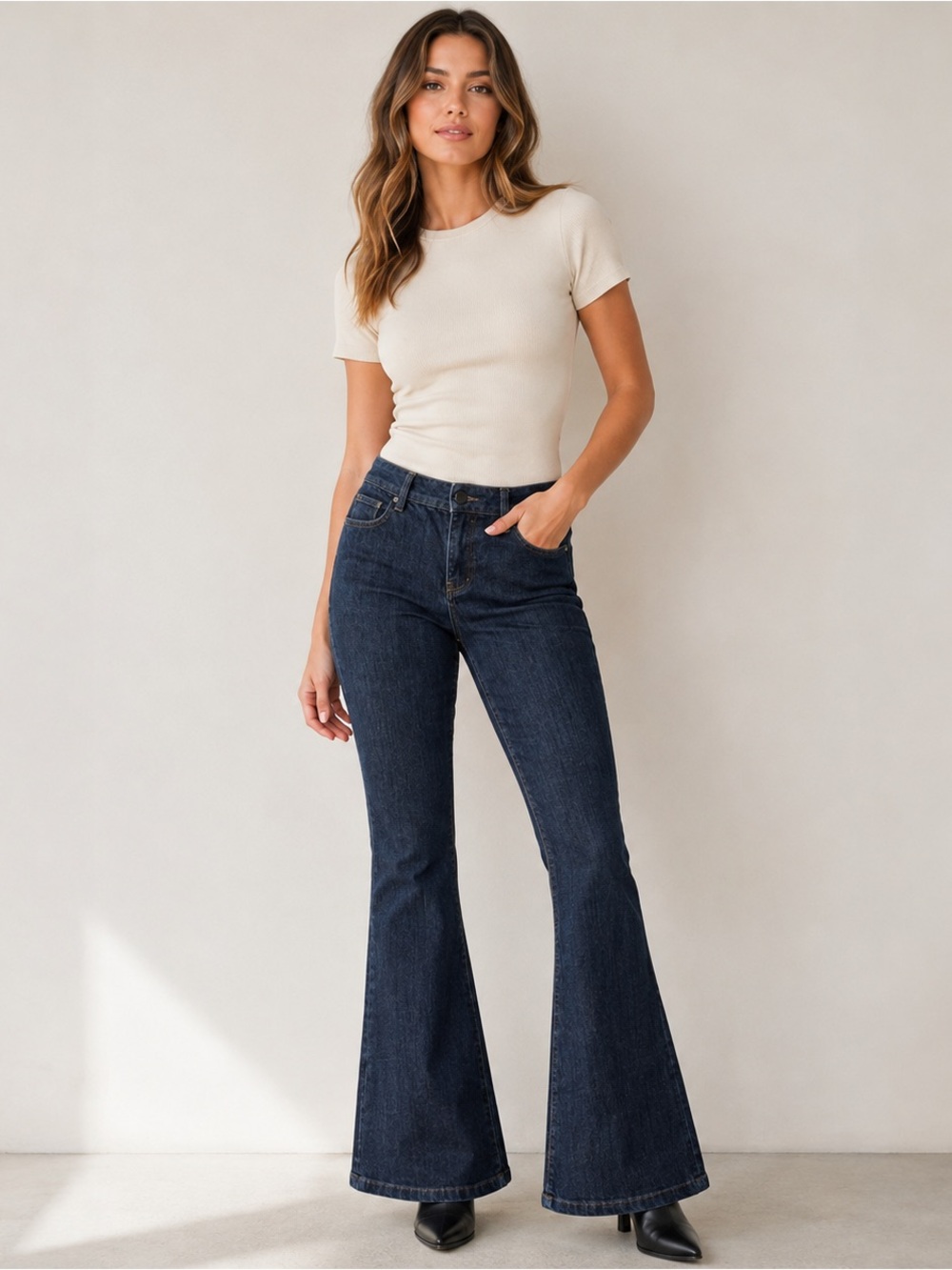 Club Monaco True Flare Jeans 26 Dark Wash Low Rise Y2K Stretch Denim